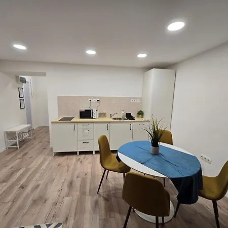 Rakoczi Retreat - Apartments In The Heart Of Budapest Exterior photo