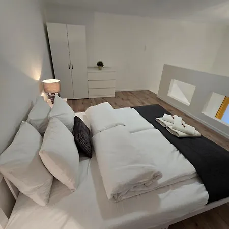Rakoczi Retreat - Apartments In The Heart Of Budapest Exterior photo