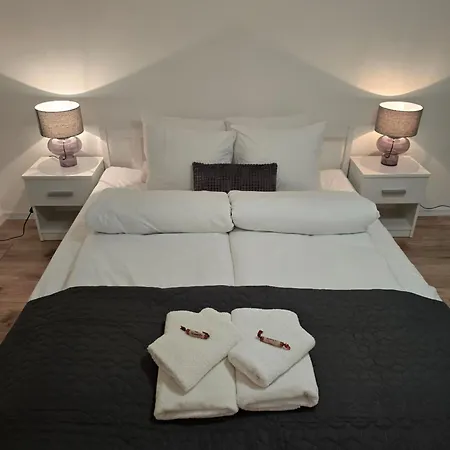 Rakoczi Retreat - Apartments In The Heart Of Budapest Exterior photo